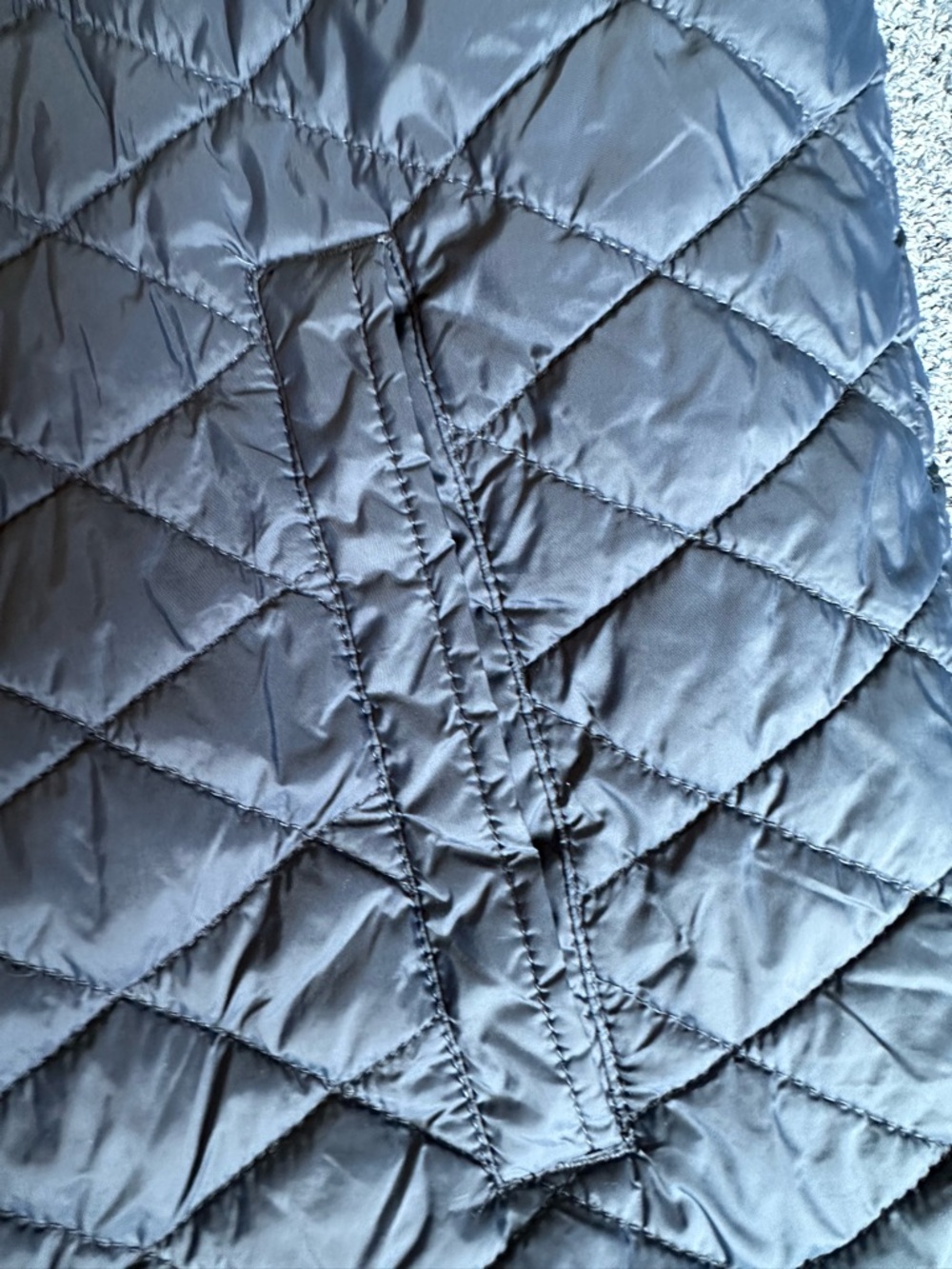 Weatherproof Quilted Navy Men's Vest with Stand Collar - Picture 3 of 7